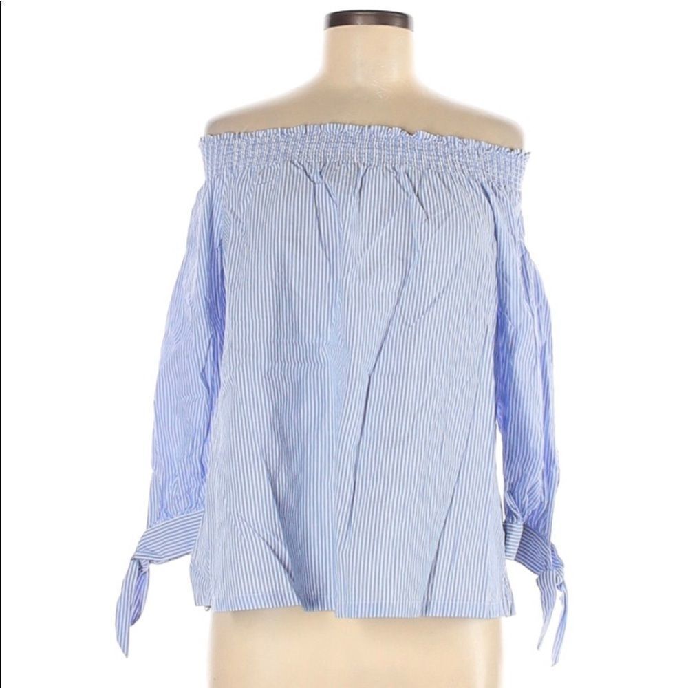 NWOT Ann Taylor LOFT Top. ✨